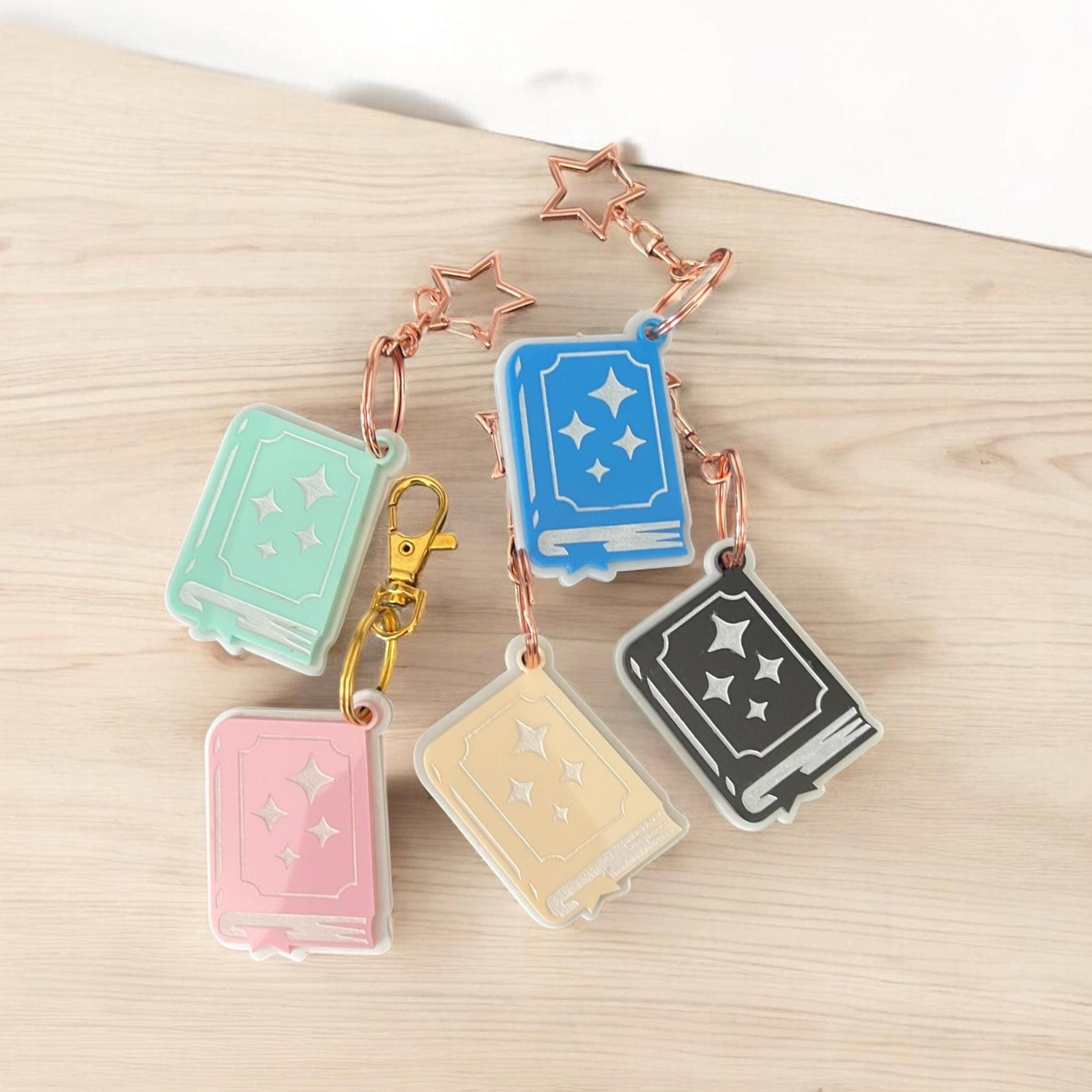 NFC Custom Book Tap to Open Keychain Digital Sharing Device Smart Techn Tag Digital Storage Book Accessory for Entrepreneur Gift Influencer