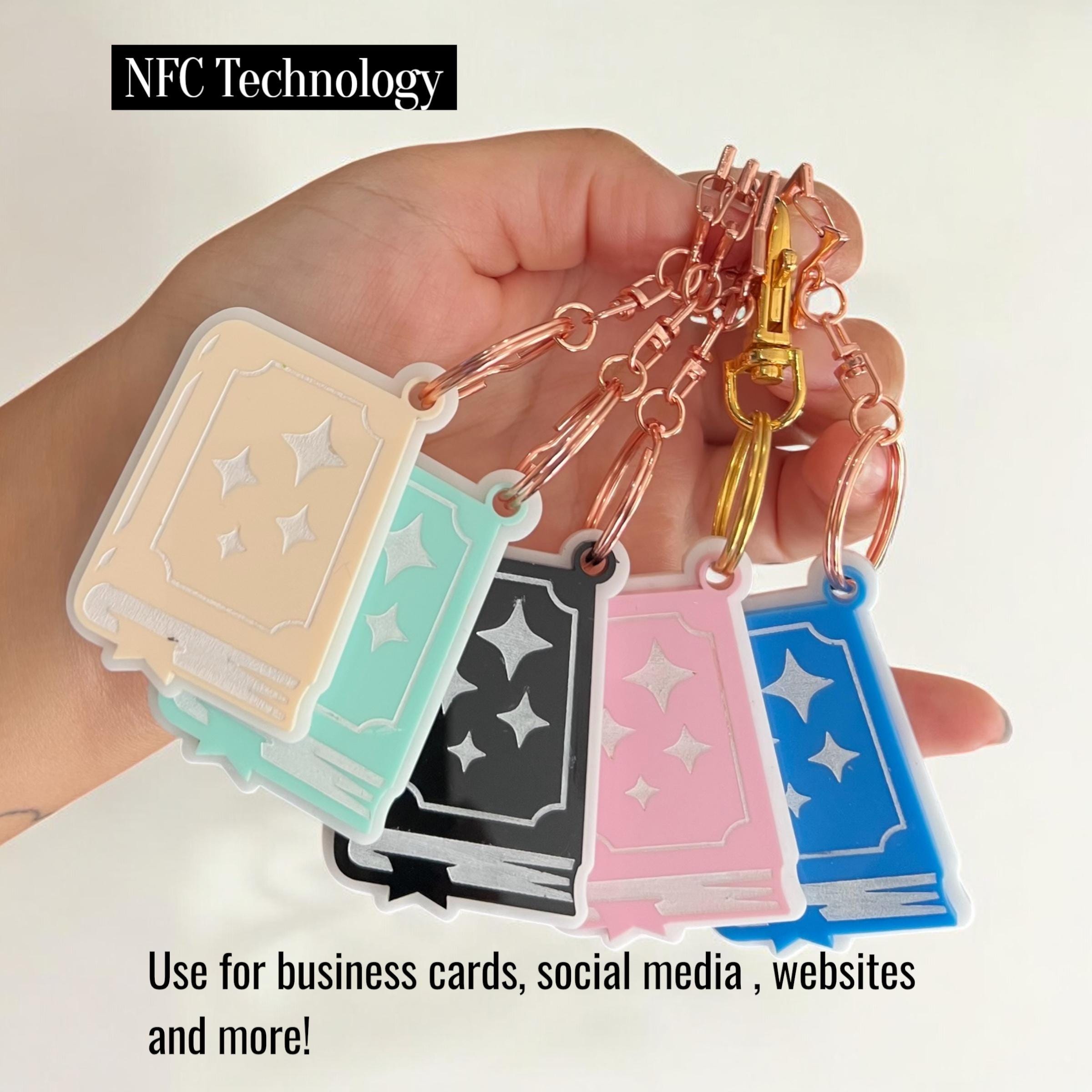 NFC Custom Book Tap to Open Keychain Digital Sharing Device Smart Techn Tag Digital Storage Book Accessory for Entrepreneur Gift Influencer