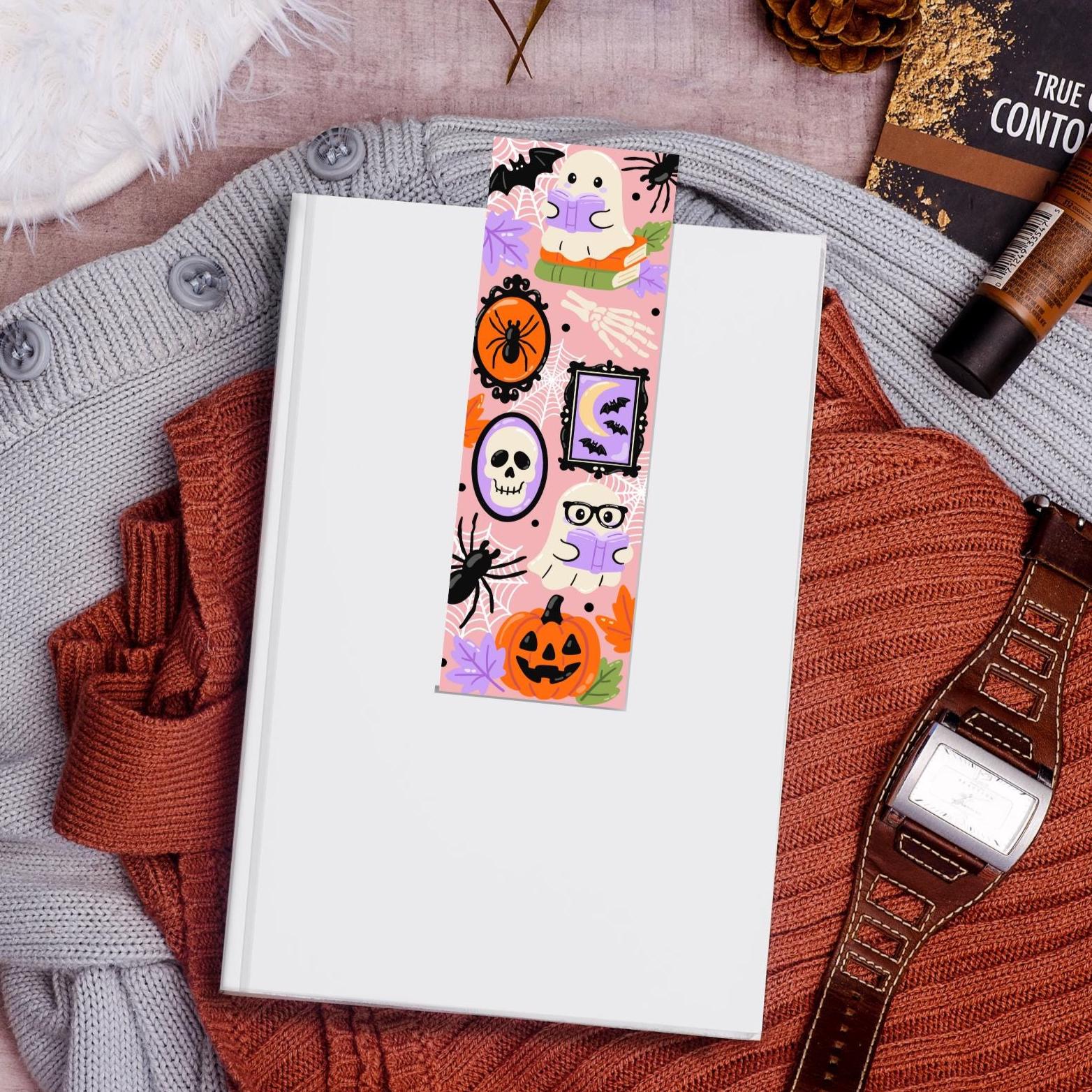 Cute Ghost Halloween Bookmark Pastel Goth Book Lover Gift for Bookworm Pumpkin Skull Spooky Bookmark Fall Reading Accessory