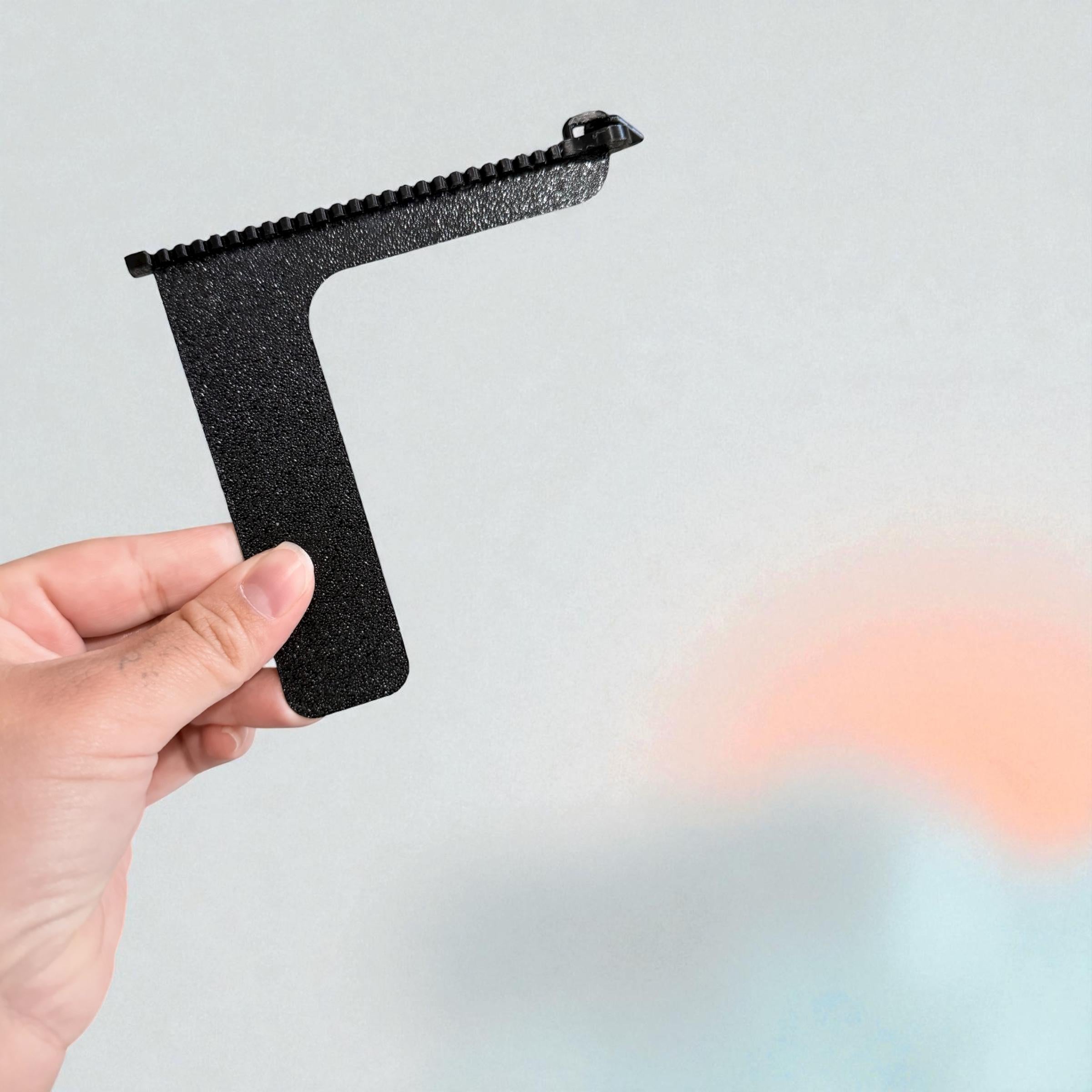 Zipper Bookmark for Book Lovers Cute Book Page Holder Whimsical Reader Gift Unique 3D Printed Bookish Accessory for Bookworm