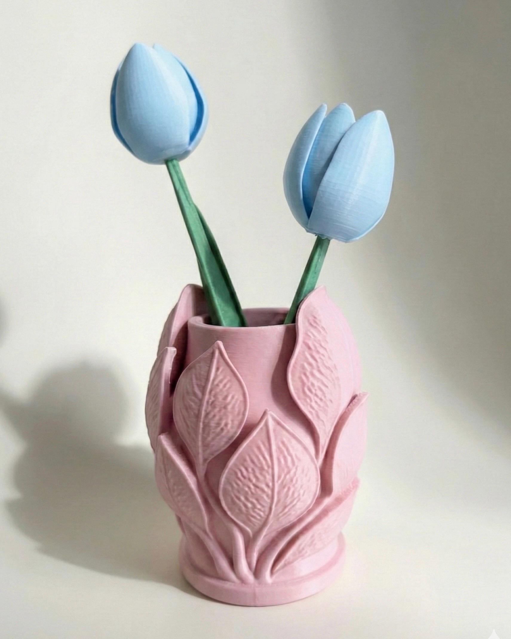 Modern Decorative Leaf Vase Sculptural Floral Vase Botanical Home Decor Cute Plant Holder Gift With Optional Tulips Living Room Table Decor