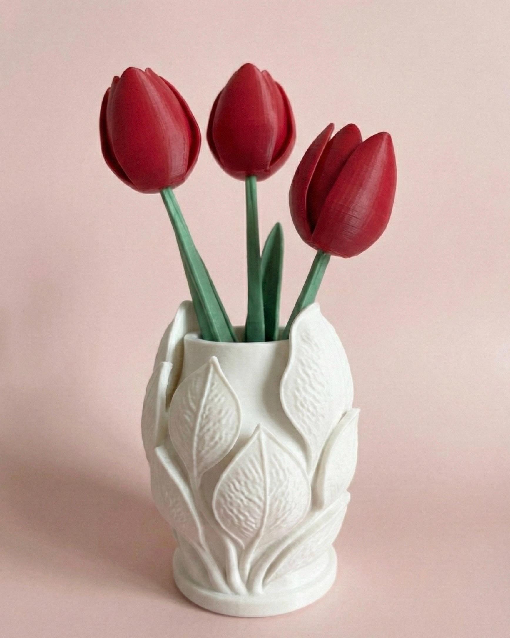 Modern Decorative Leaf Vase Sculptural Floral Vase Botanical Home Decor Cute Plant Holder Gift With Optional Tulips Living Room Table Decor