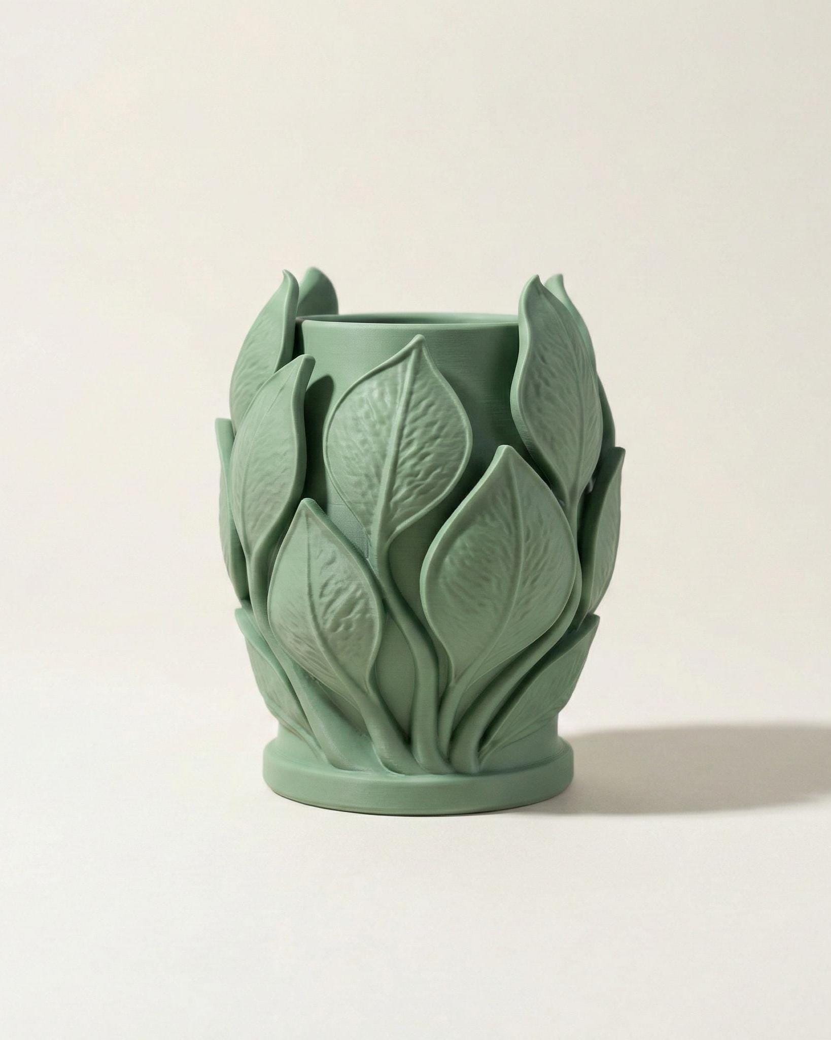 Modern Decorative Leaf Vase Sculptural Floral Vase Botanical Home Decor Cute Plant Holder Gift With Optional Tulips Living Room Table Decor